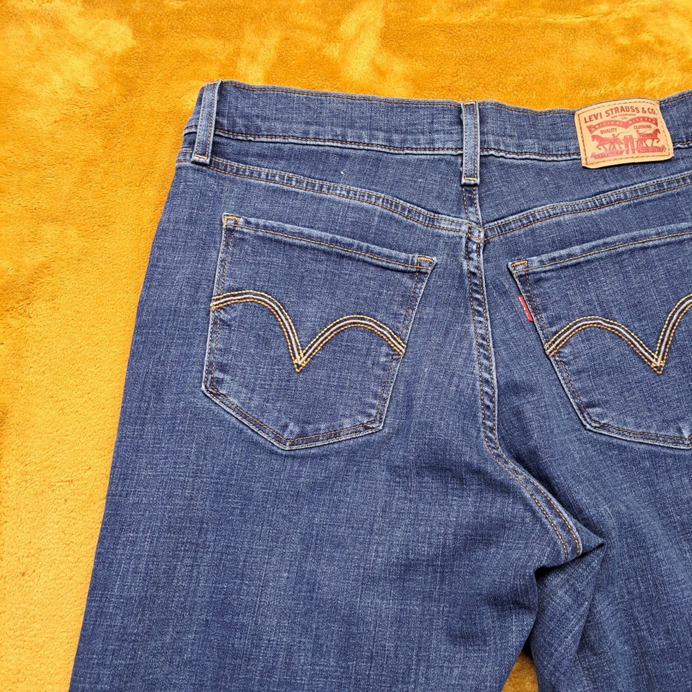 Levi's Classic Bootcut Jeans Womens 6M W28 L32 Blue Excellent Stretch Denim - Picture 11 of 14
